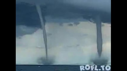 Торнадо над океана 