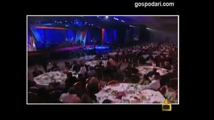 Малко повече плът - Господари на ефира