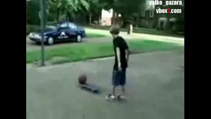 супер тъпо хлапе 
