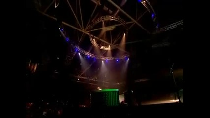 Armin Van Buuren - Rush Hour [live] (high Quality)