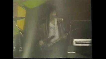 Bon Jovi Interview & Livin On A Prayer Live Holland 1987 