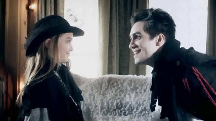 Panic! At The Disco - The Ballad Of Mona Lisa [official Video]