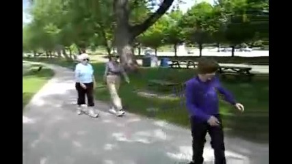 Justin Bieber Skateboarding 