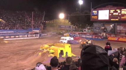 Monster Jam - World Finals 2010 - Freestyle Highlights 