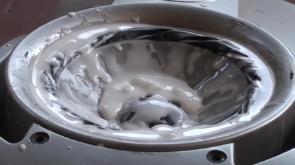Non-newtonian fluid I t is alive