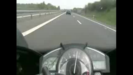 Yamaha R1