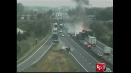 Ужасна Катастрофа С Камион