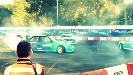 Bmw e30 - Живот на една страна