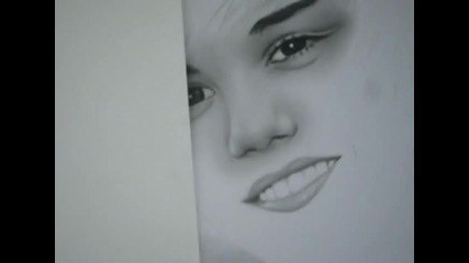 Много сладка мацка рисува Justin Bieber 