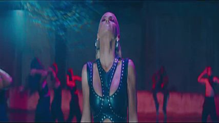 Natasa Bekvalac Feat. Coby - Mala Plava Official Video