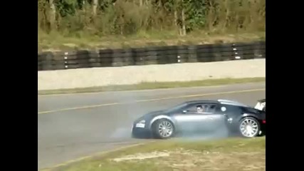 Bugatti Veyron Action Fail D D Funny