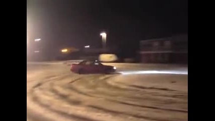 Subaru Legacy Turbo drifting in the snow - P2 