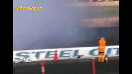 Toyota Hilux Supercharged Burnout 