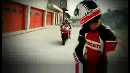 Ducati 1198 driver Troy Bayles