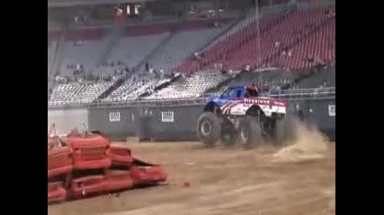 Monster Truck Thunder Drags - Phoenix - Part 4 of 4 