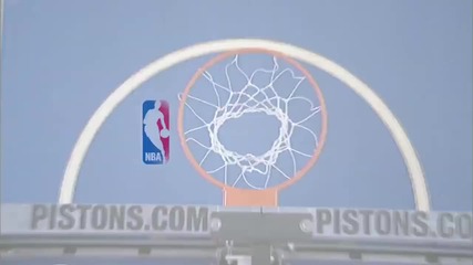 Lebron Takes Flight in Detroit