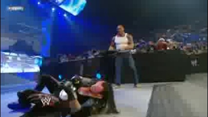 Wwe Smackdown 12/4/09 - Omg What a chair shot ! 