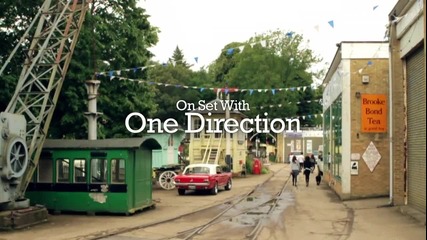 One Direction - Behind the scenes at the photoshoot - Louis