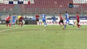 Левски повежда в последните секунди на мача