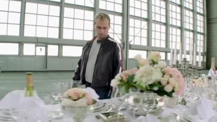 Bmw S1000rr дърпа покривка от маса за едно мигване на окото..!!!!