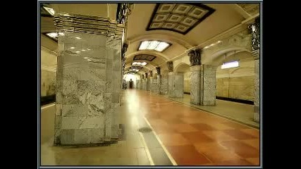 Метрото в Санкт Петербург
