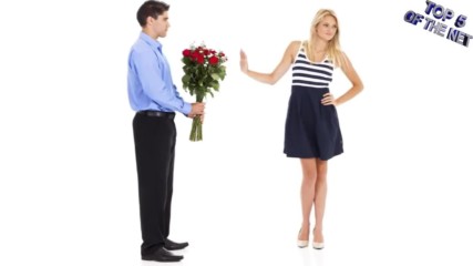 Топ 5 хитри психологически трика, как да привлечете вниманието на една жена!