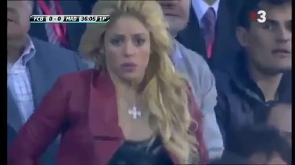 Реакцията На Шакира при гола на Роналдо срещу Барса ! ( Смях )