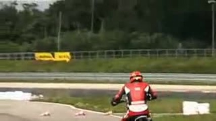 Supermoto Drifting in Slowmotion 