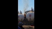 Пожар гори в рафинерията в Бургас