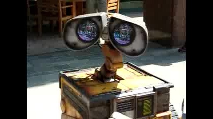 Real Wall - E In Disney Land