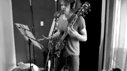 Wolfmother - Easy Lover ( Phil Collins cover ) 