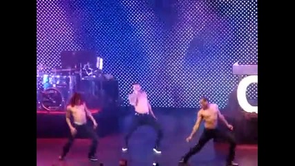 Chris Brown - Take you down at L.a. show 18.11.2009 