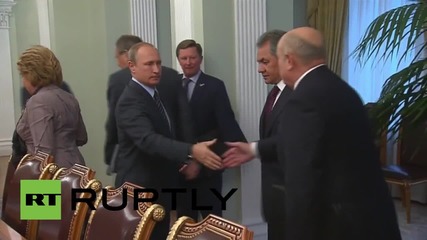 Russia: Putin meets with Security Council members