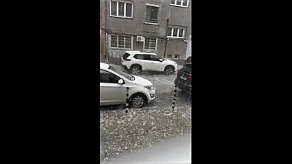 Буря в София