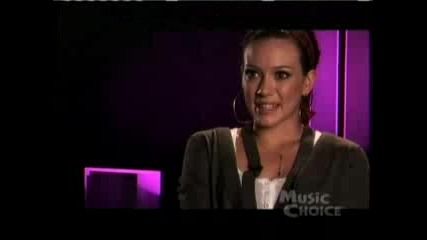 Hilary Duff Dignified