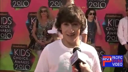 Vincent Martella of Phineas and Ferb. at the 2010 Nickelodeon Kids Choice Awards 