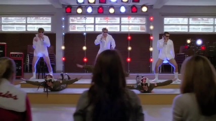 Old Time Rock & Roll / Danger Zone - Glee Style (season 4 episode 15)