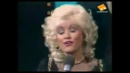 Dolly Parton & Kenny Rogers - Island In The