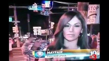 Hot Reporter Gets Humped!!