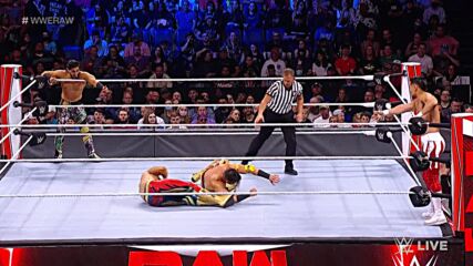 Mansoor & Mustafa Ali vs. Angel Garza & Humberto Carrillo: Raw, Oct. 4, 2021