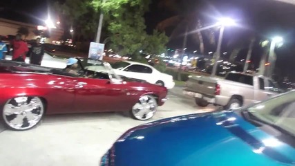 Major Wright From Chicago Bears!! Chevy Vert On 26 Asanti's Sliding Thru Exxon Banging!!