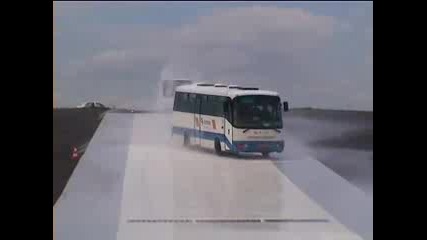 Тестване На Автобус