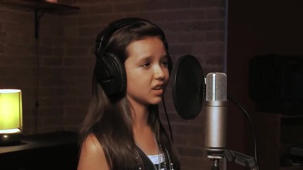 Малко момиче пее изумително - Maddi Jane - Impossible