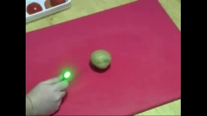 Много Луд Нож