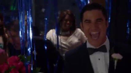 Full Performance of Hey Jude Glee