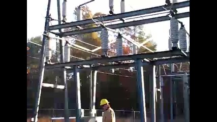 Високоволтова дъга в ел.подстанция