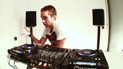 Само за професионалисти Pioneer Dj