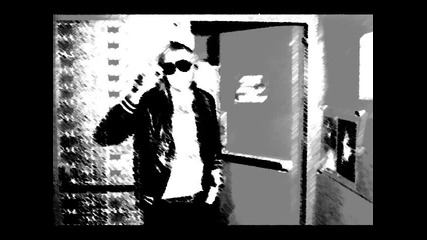 Daviid Guetta feat.. Akon - - sexy biitch