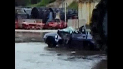 Как не трябва да си миете колата 