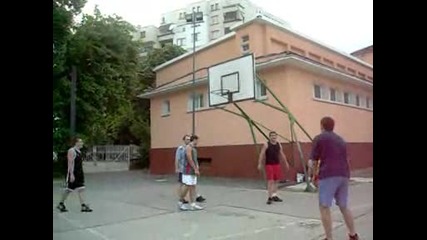 Мързелив баскетбол в Пмг (2 част)